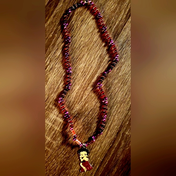 24" Betty Boop Necklace - Picture 1 of 1